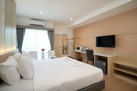 Riski Residence Ngamwongwan, Nonthaburi, Thailand