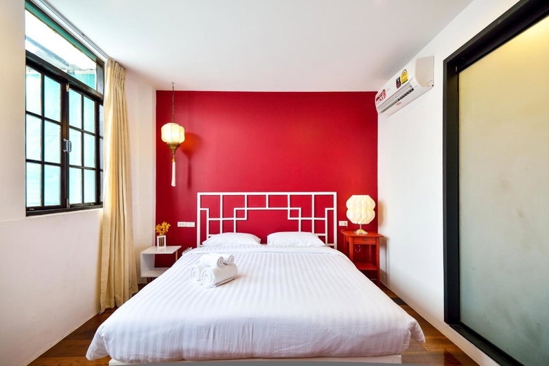 The Rommanee Classic Guesthouse, Phuket Town, Thailand