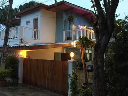 Banya BnB ที่พักบ้านย่าบีแอนด์บี เมืองประจวบฯ, Prachuap Khiri Khan, Thailand