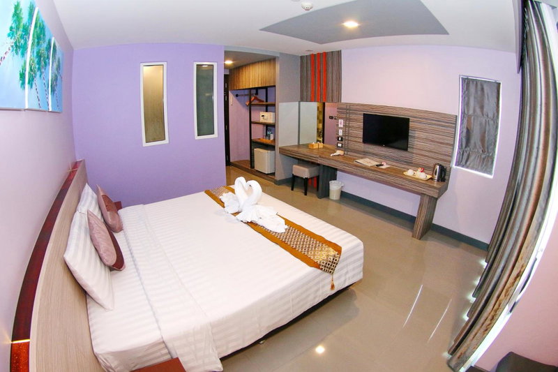 Arthitaya Green Nature Hotel & Lakkhana Poolside Resort, Pattaya North, Thailand