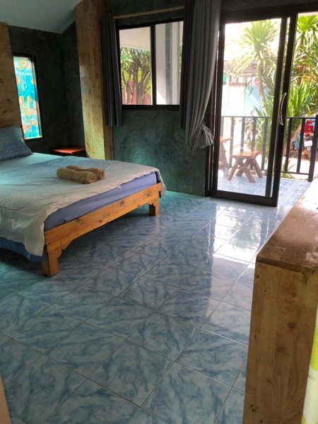 Poopreaw Koh Larn, Ko Larn, Thailand
