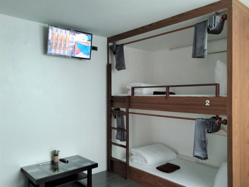 Wee Hostel, Kanchanaburi, Thailand