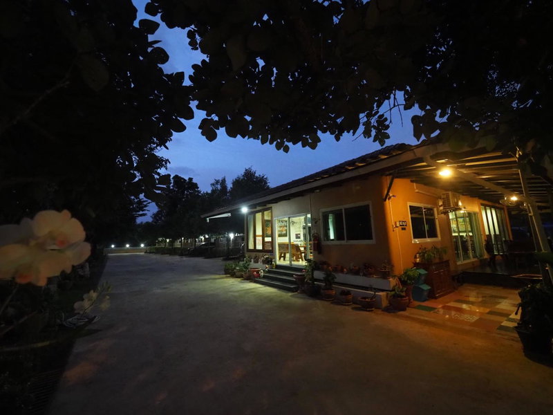 Tong Chang Resort, Chumphon, Thailand