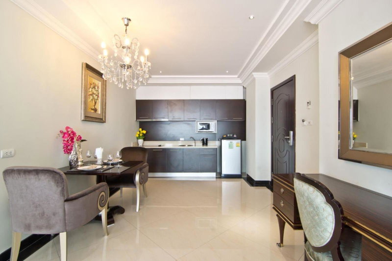 LK Royal Wing, Pattaya Central, Thailand