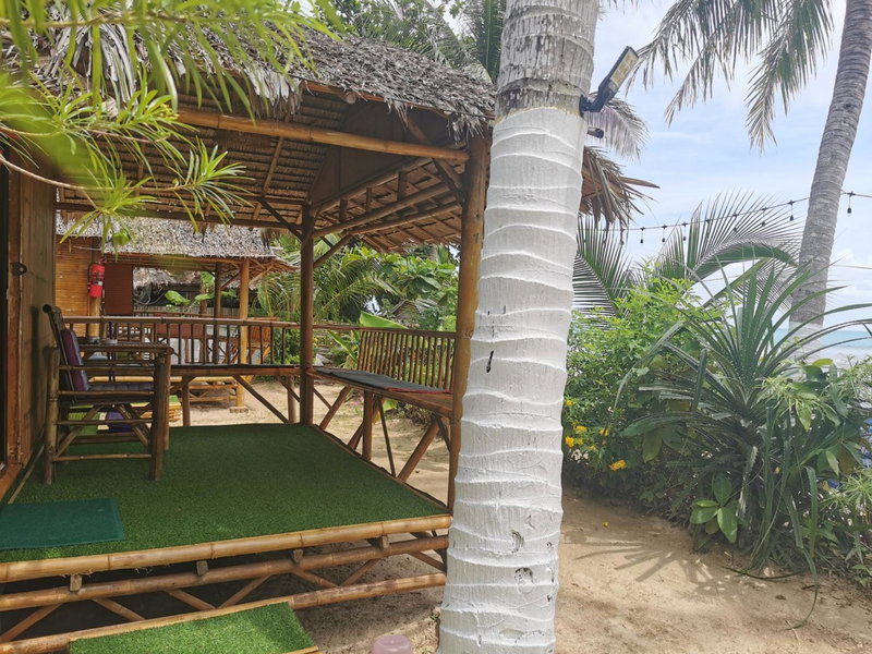 Coco Sunset Beach, Ban Bang Po, Thailand