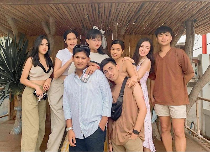 Sawaddeethaweesuk At Kohlarn, Ko Larn, Thailand