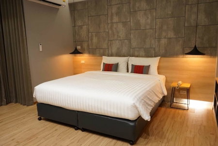 Sans Hotel, Ratchaburi, Thailand