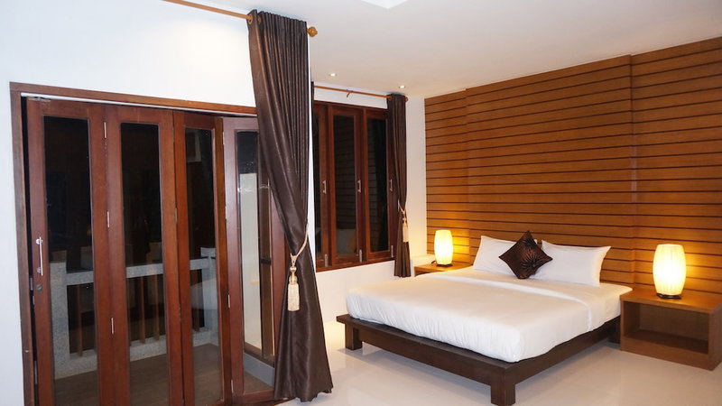 Lanta Intanin Resort, Ko Lanta, Thailand