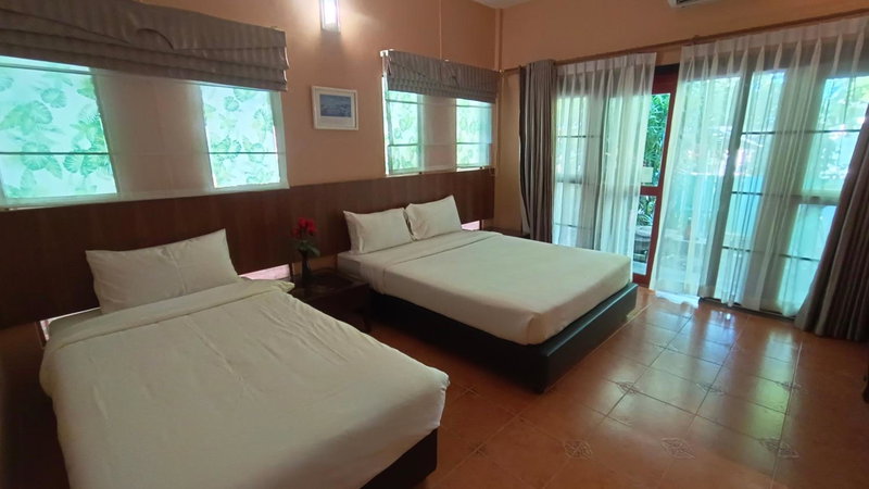 The Monkey Resort Donheang, Prachuap Khiri Khan, Thailand