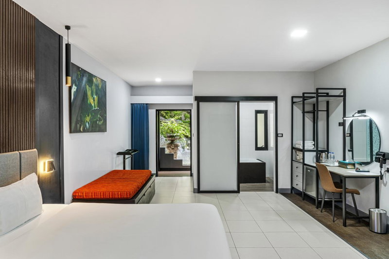 Tuana Hotels The Phulin Resort, Karon Beach, Thailand
