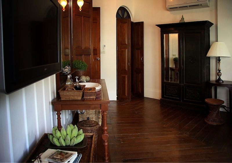 The Bhuthorn Bed and Breakfast, Bangkok, Thailand