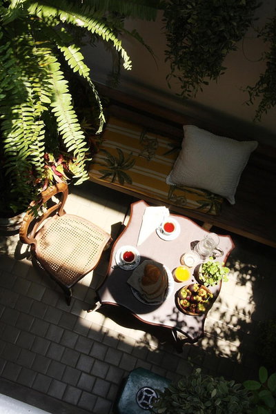 The Bhuthorn Bed and Breakfast, Bangkok, Thailand