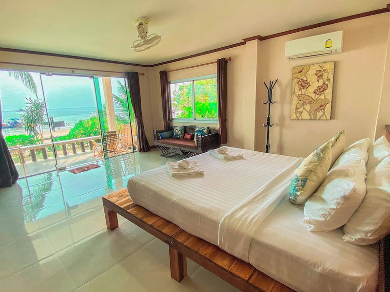 Lotus Paradise Resort, Koh Tao, Thailand