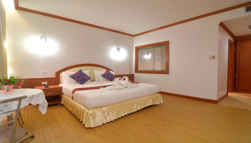 Chumphon Gardens Hotel, Chumphon, Thailand