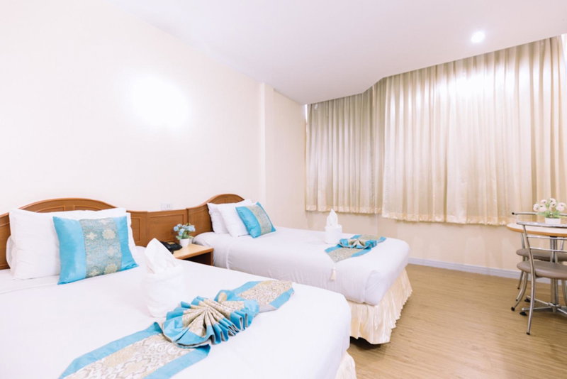 Chumphon Gardens Hotel, Chumphon, Thailand