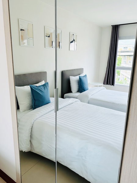 The Lodge at Min Residence, Bangkok, Thailand