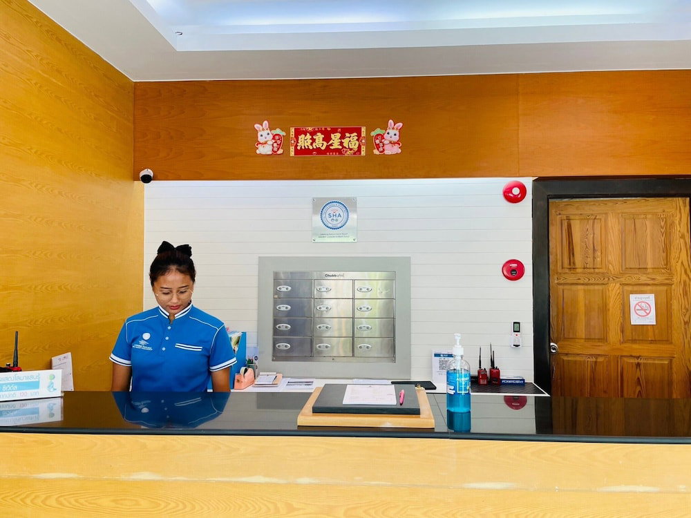 Hotel · Laem Sing Natural Beach Resort, Laem Sing