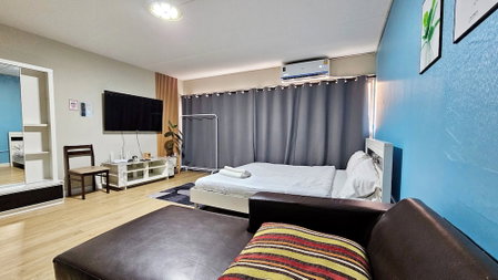 IMPACT Muang Thong Thani,daily rental room, Muang Thong Popular Condo C5, Pak Kret, Thailand