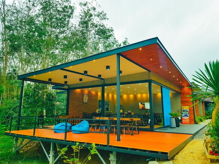 สกายโฮม วัดเจดีย์ไอ้ไข่ Resort & Restaurant, Ban Wat Boek, Thailand