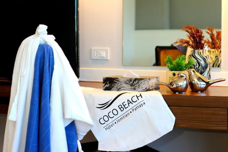 Coco Beach Hotel Jomtien Pattaya, Pattaya, Thailand