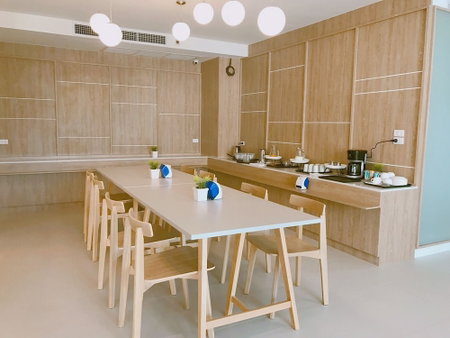 Karin Hotel And Serviced Apartment, Si Racha, Thailand