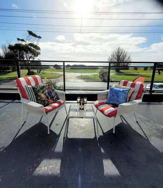 Waters Edge Apartment, Rye, Australia