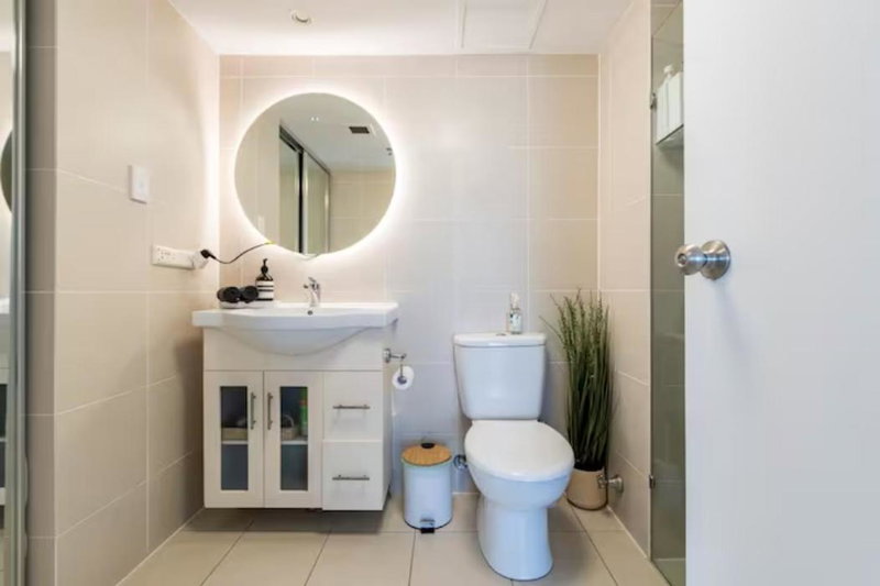 Longbeach Luxe, Surfers Paradise, Gold Coast, Australia