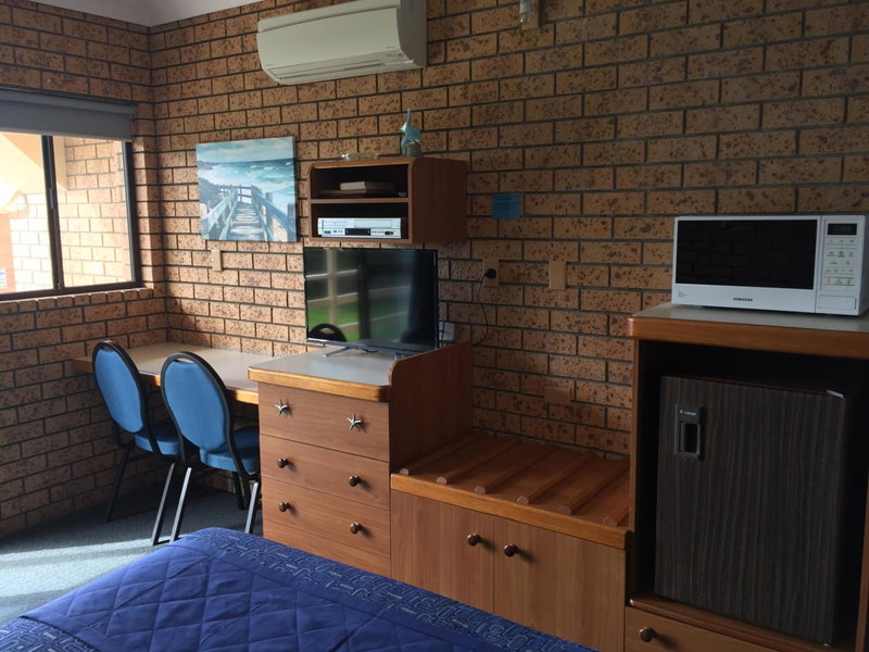 Whale Fisher Motel, Eden, Australia