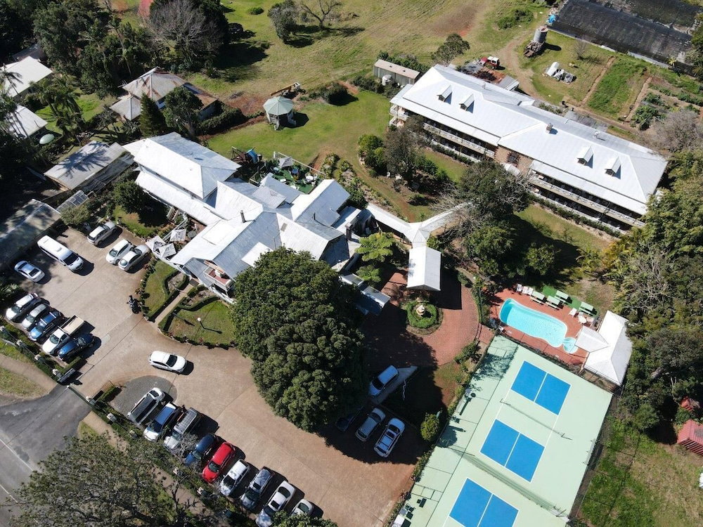 Hotel · The Manor, Tamborine Mountain