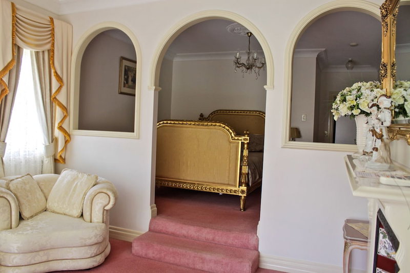 The Manor, Tamborine Mountain, Australia