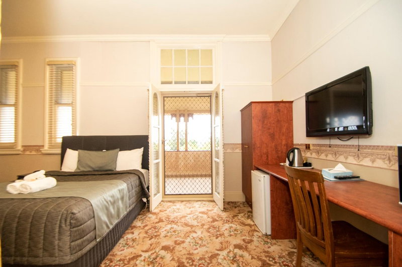 Hydro Hotel, Leeton, Australia