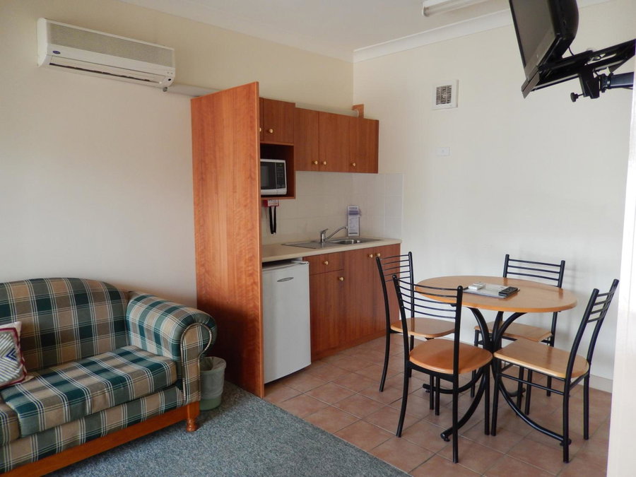 The Pioneer Way Motel, Springwood, Australia