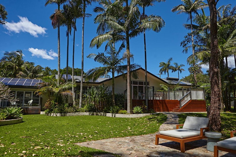 Sunrise Guesthouse, Byron Bay, Australia