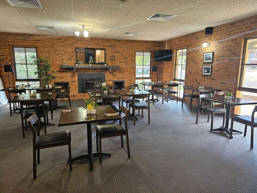 Bega Downs Motor Inn, Bega, Australia