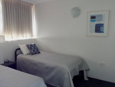 Kirribilli Apartments, Brisbane, Australia