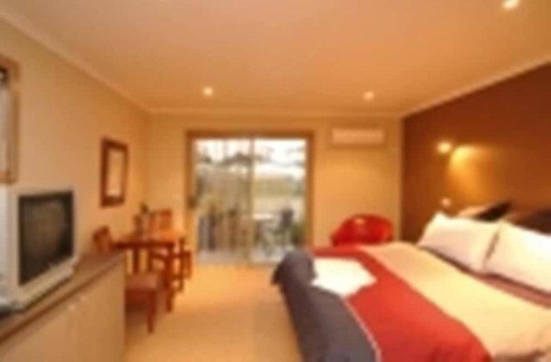 Motel Strahan, Strahan, Australia