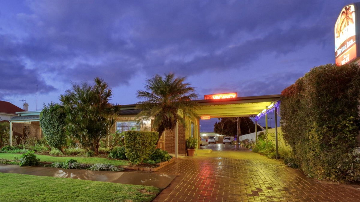 Oasis Motor Inn, Australien