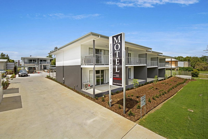 Cooroy Luxury Motel Apartments, Cooroy, Australia