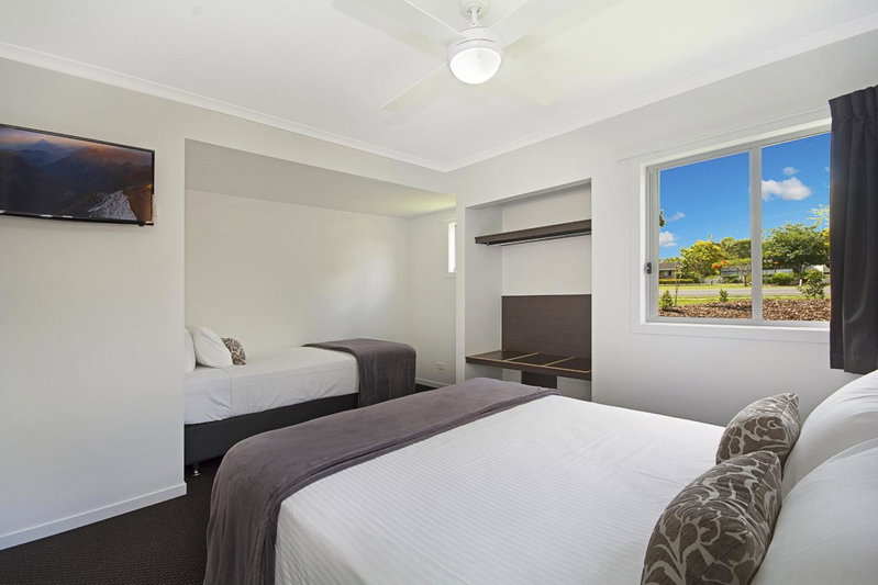 Cooroy Luxury Motel Apartments, Cooroy, Australia
