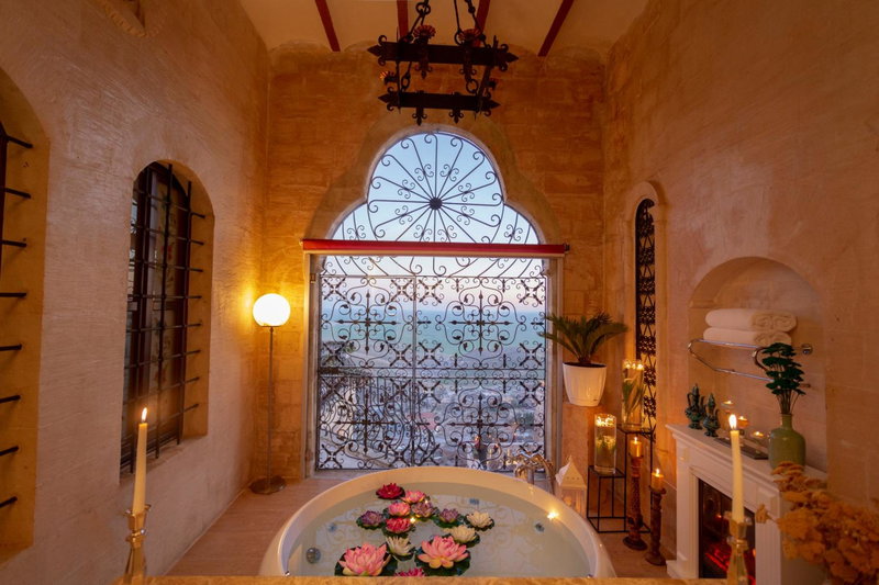 Selçuklu Konağı, Mardin, Turkey