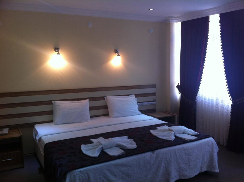 TJ's Hotel, Eceabat, Turkey