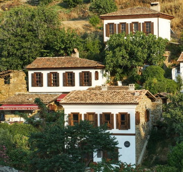 Terrace Houses Sirince - Fig, Olive Clockmakers and Grapevine, Selçuk, Turkey