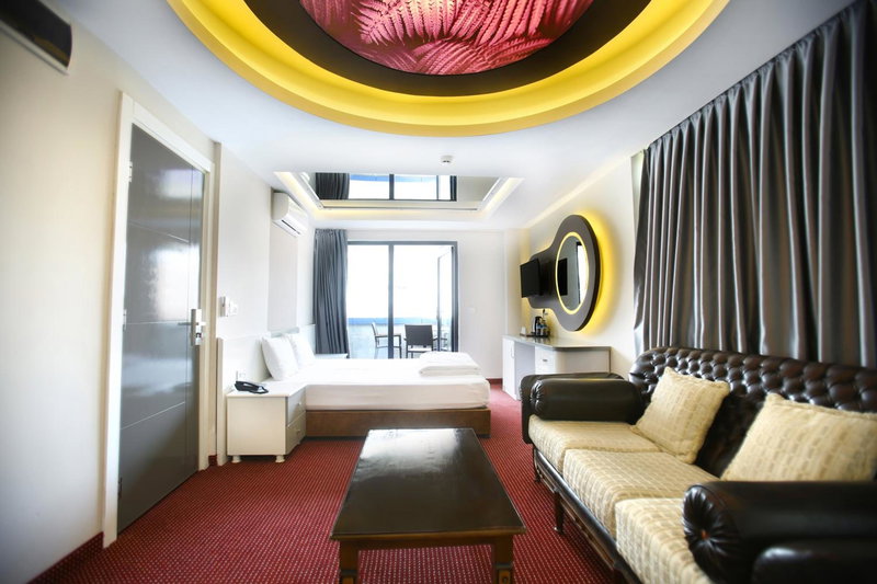 İS Hotel, Antalya, Turkey
