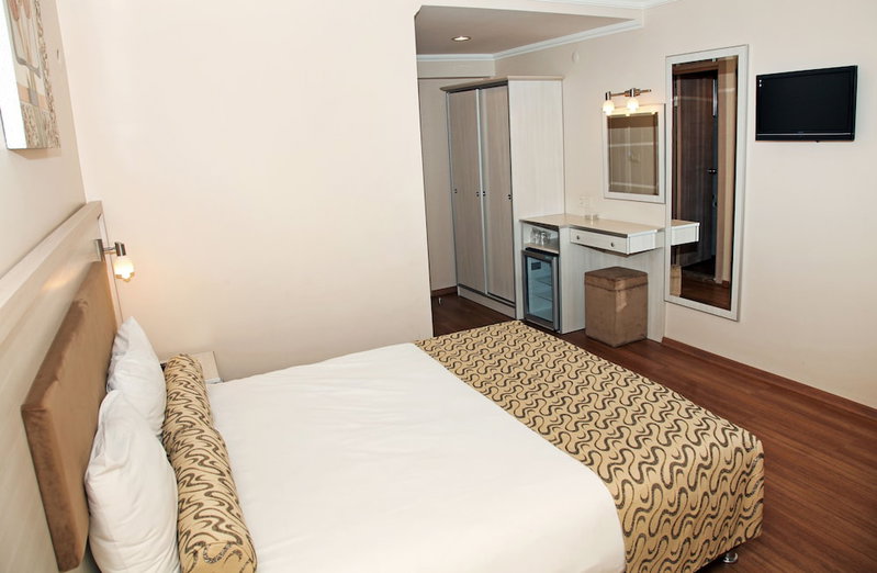 Grand Zeybek Hotel, Izmir, Turkey