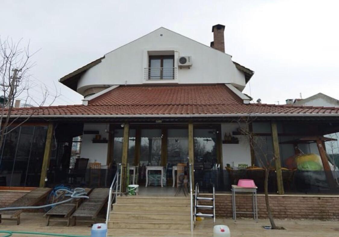Dardanos Pension, Turkey