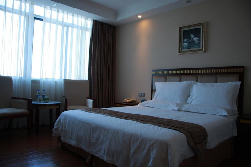 GreenTree Inn Shantou Chengjiang Road Business Hotel, Shantou, China