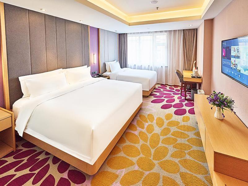 Lavande Hotel Changchun Peoples Square, Changchun, China