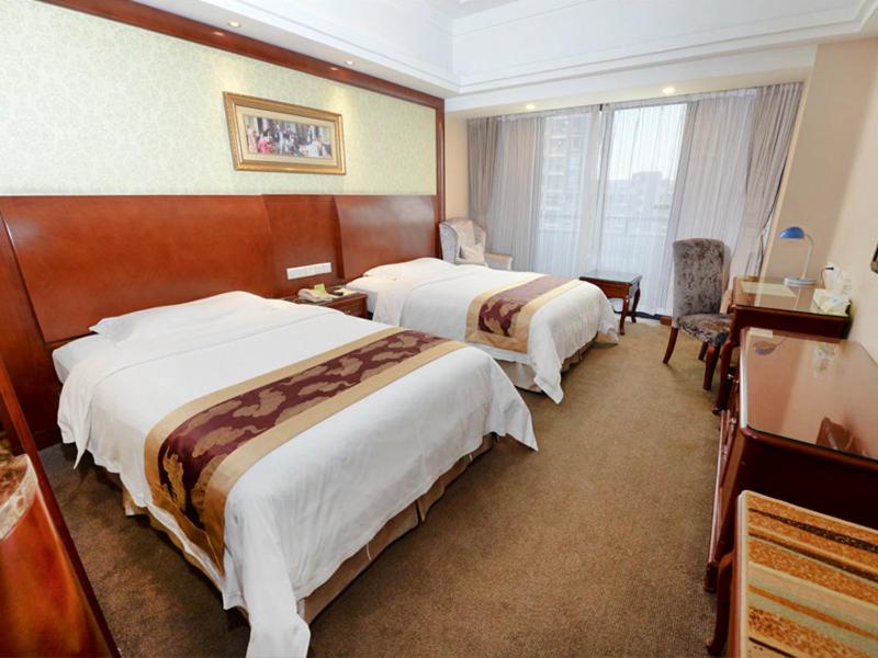 Vienna International Hotel Shanghai Hongqiao Hub International Exhibition Center, Shanghai, China