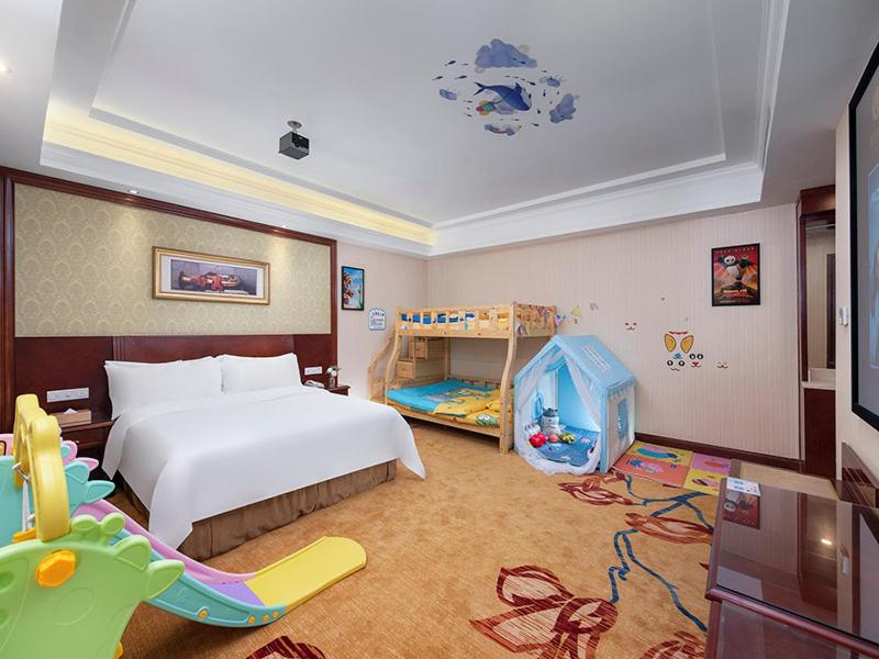 Vienna Hotel Guangzhou Panyu NanCun, Guangzhou, China