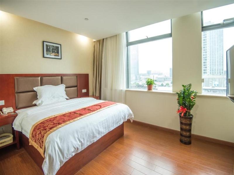 Hotel · GreenTree Inn JiangSu Suzhou Wuzhong District Dongwu North Road Business Hotel, Suzhou